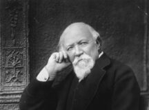 circa 1870:  English poet Robert Browning (1812 - 1889) , the husband of the poet, Elizabeth Barrett Browning.  (Photo by Hulton Archive/Getty Images)